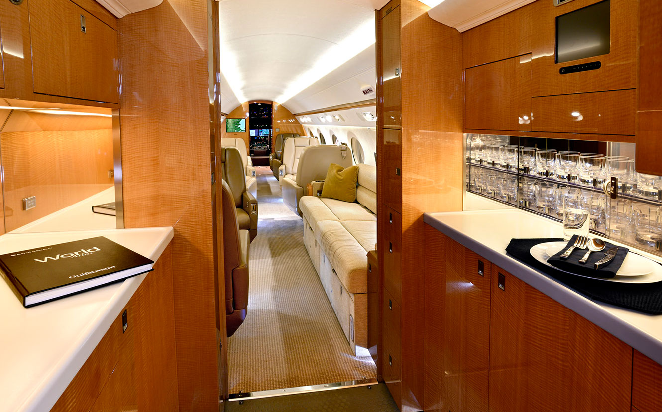 jet dell'aviazione aziendale Gulfstream G450